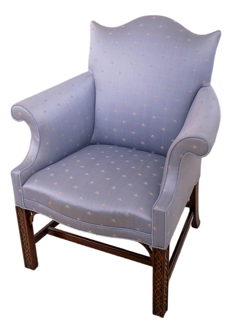 Chippendale Style Mahogany Armchair with Fine Carvings: Chippendale Style Mahogany Armchair with Fine Carvings This exquisite Southwood Mahogany Chippendale Style Armchair showcases fine craftsmanship and classic design. With its rich mahogany construction