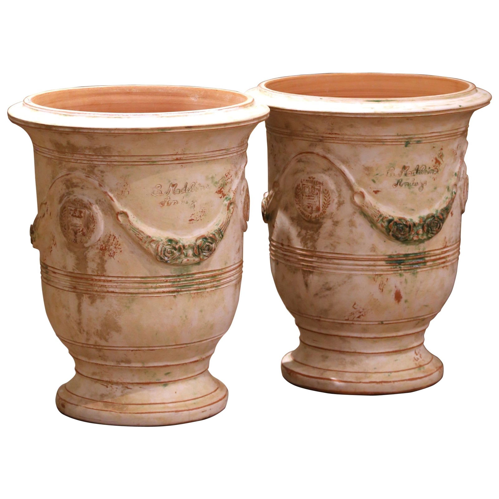 Set of 2 French Terracotta Anduze Planters by La Madeleine: Set of 2 French Terracotta Anduze Planters by La Madeleine Enhance your garden or interior with this exquisite pair of handmade French Anduze planters by La Madeleine. Crafted in southern France using