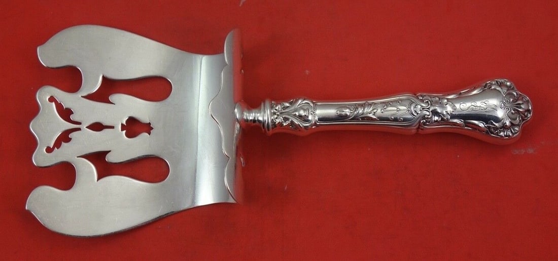 Gorham Patrician Sterling Silver Asparagus Server 9 1/4 inch: Gorham Patrician Sterling Silver Asparagus Server 9 1/4 inch Elevate your dining experience with this exquisite Patrician Asparagus Server by Gorham. Crafted from sterling silver, this hooded server m