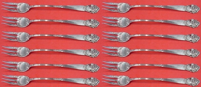 Towle Georgian Sterling Silver Cocktail Fork Set 12 Pieces 6 Inch: Towle Georgian Sterling Silver Cocktail Fork Set 12 Pieces 6 Inch Elevate your dining experience with this exquisite 12-piece set of cocktail forks from the Georgian pattern by Towle. Crafted from hig