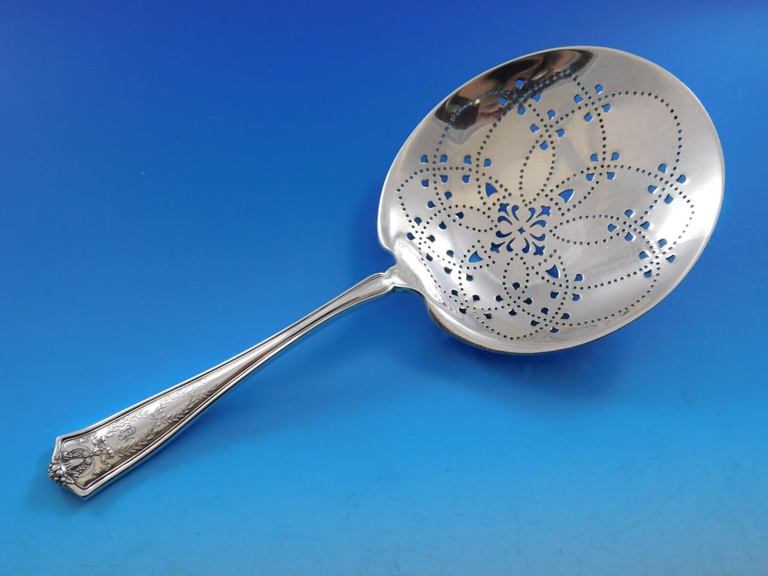 Tiffany & Co. Winthrop Sterling Silver Saratoga Chip Server: Tiffany & Co. Winthrop Sterling Silver Saratoga Chip Server Enhance your dining experience with this exquisite Saratoga Chip Server from the renowned Winthrop pattern by Tiffany & Co. Crafted from hig