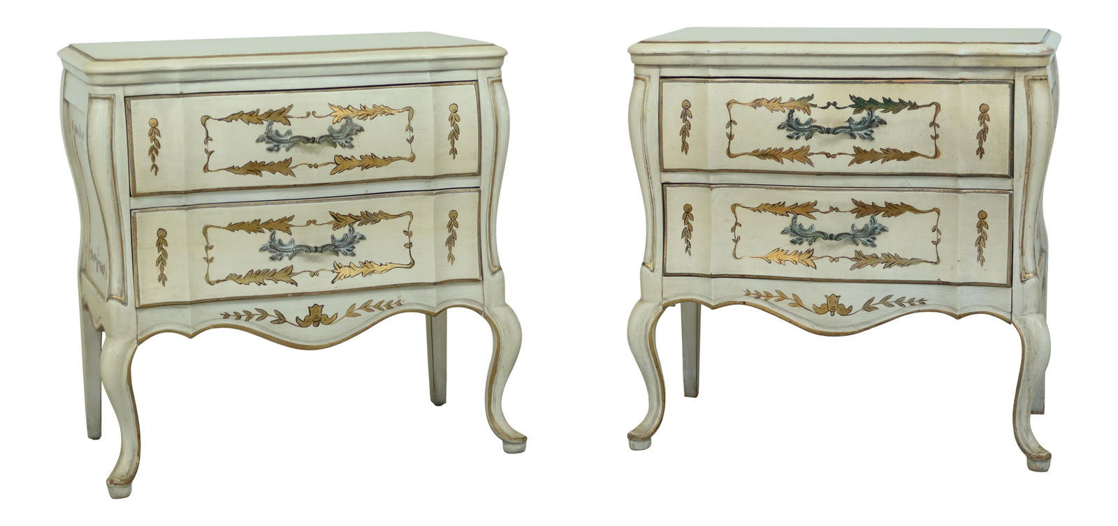 Elegant Pair of Vintage Venetian Nightstands Off-White Finish (1 of 10)