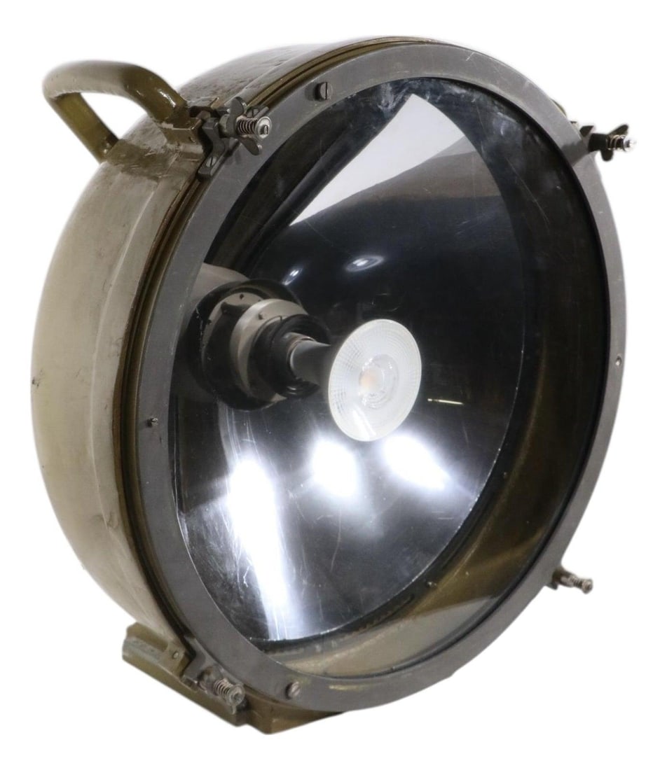 Restored Midcentury Nautical Cast Aluminum Spotlight with Glass Lens: Restored Midcentury Nautical Cast Aluminum Spotlight with Glass Lens This restored vintage nautical spotlight features a cast aluminum case with a glass lens cover and a removable metal lens cap for p