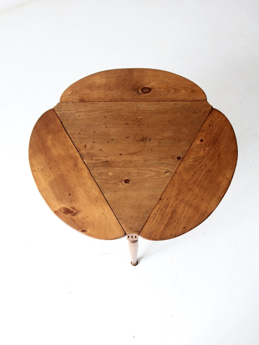 Vintage Mid Century Triangular Drop Leaf End Table - 7