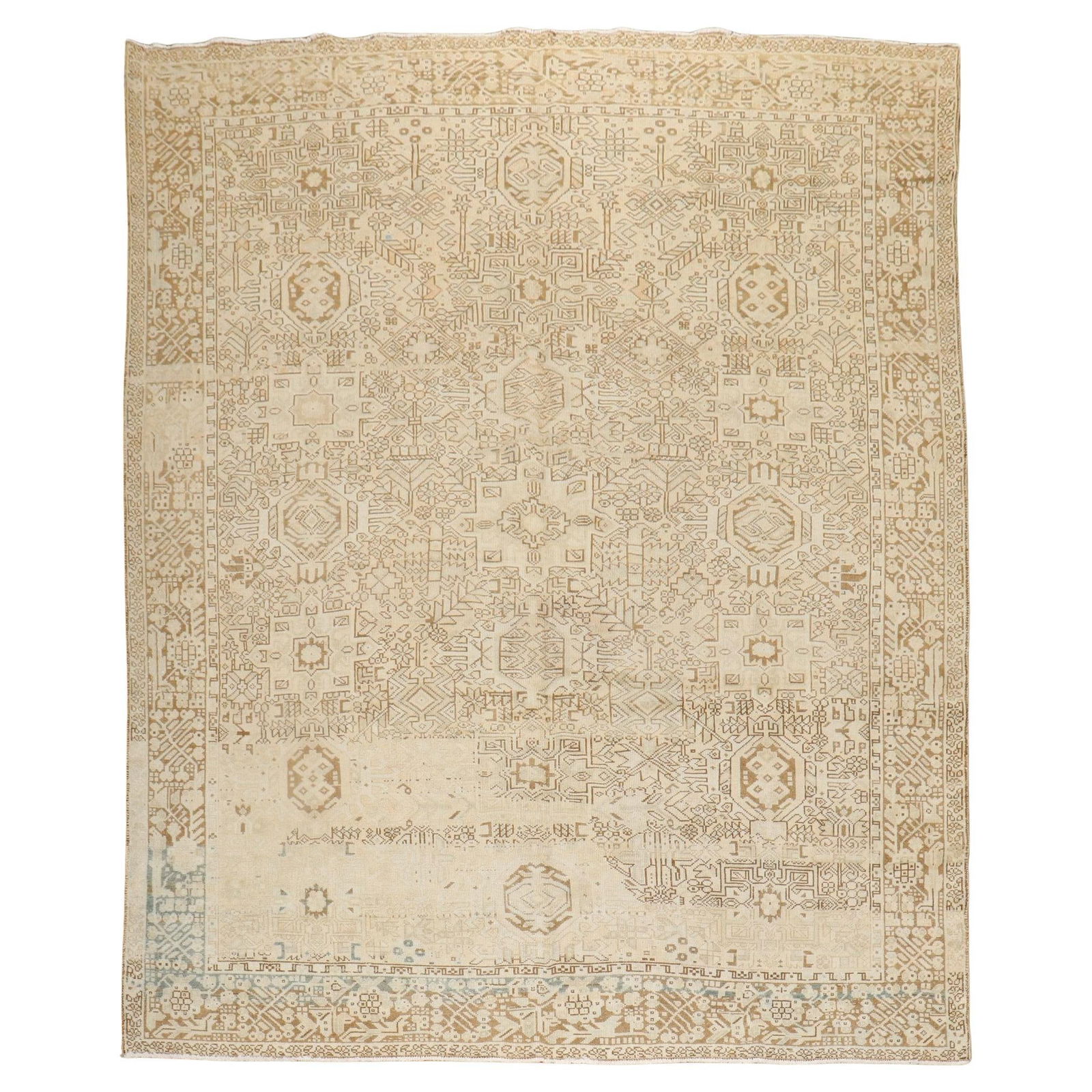 Zabihi Collection 1930s Antique Persian Heriz Wool Rug 93 x 116: Zabihi Collection 1930s Antique Persian Heriz Wool Rug 93 x 116 This exquisite antique Persian Heriz rug, part of the Zabihi Collection, features a stunning combination of large-scale motifs and a ric