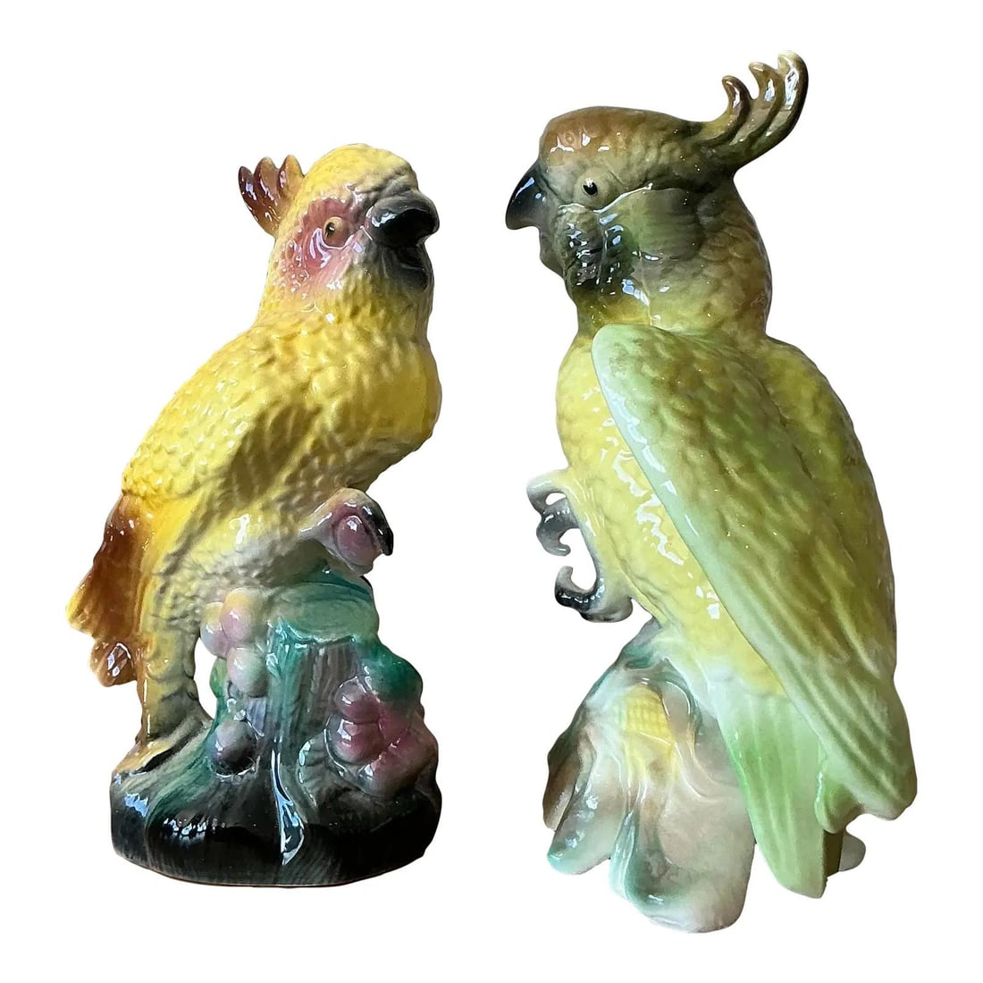 Pair of Hollywood Regency Style Ceramic Glazed Bird Sculptures Set of 2: Pair of Hollywood Regency Style Ceramic Glazed Bird Sculptures Set of 2 This is a set of two vintage Hollywood Regency-style ceramic birds, each hand-glazed in vibrant shades of yellow, green, and ros