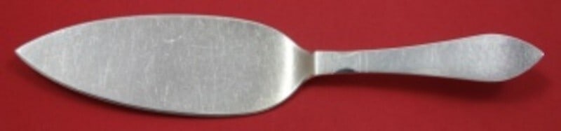 Georg Jensen Continental Sterling Silver Pie Server 8 3/4 Inch: Georg Jensen Continental Sterling Silver Pie Server 8 3/4 Inch This exquisite pie server from the Continental pattern by Georg Jensen is crafted from high-quality sterling silver, measuring 8 3/4". De
