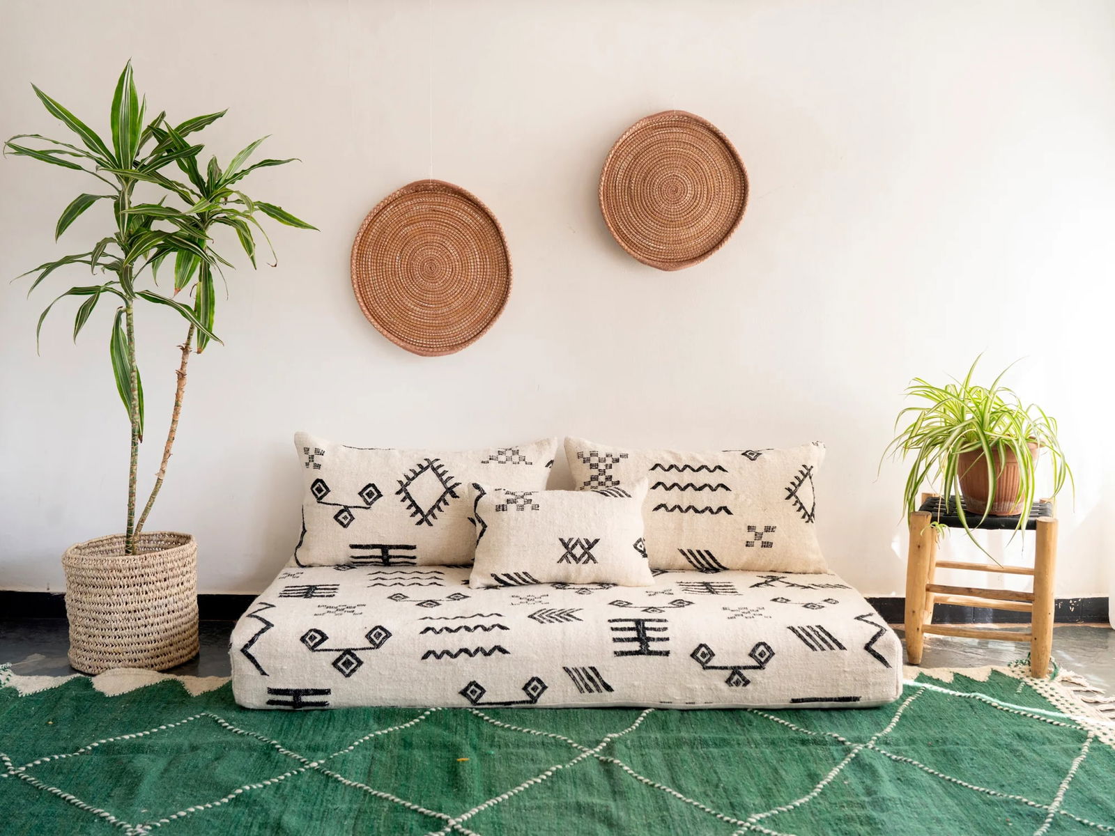 Handmade Tribal Ivory Berber Loveseat 100% Natural Wool: Handmade Tribal Ivory Berber Loveseat 100% Natural Wool The Handmade Moroccan Berber Loveseat - Tribal Ivory Edition introduces authentic craftsmanship and cultural charm to your home. Upholstered in