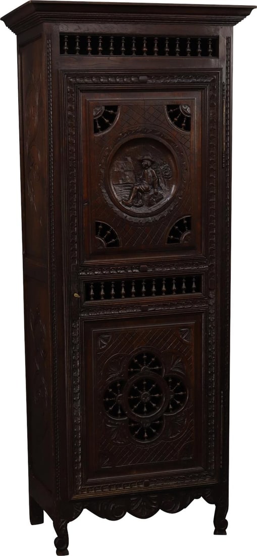 Antique Brittany Style Chestnut Cabinet 1890 France (1 of 18)