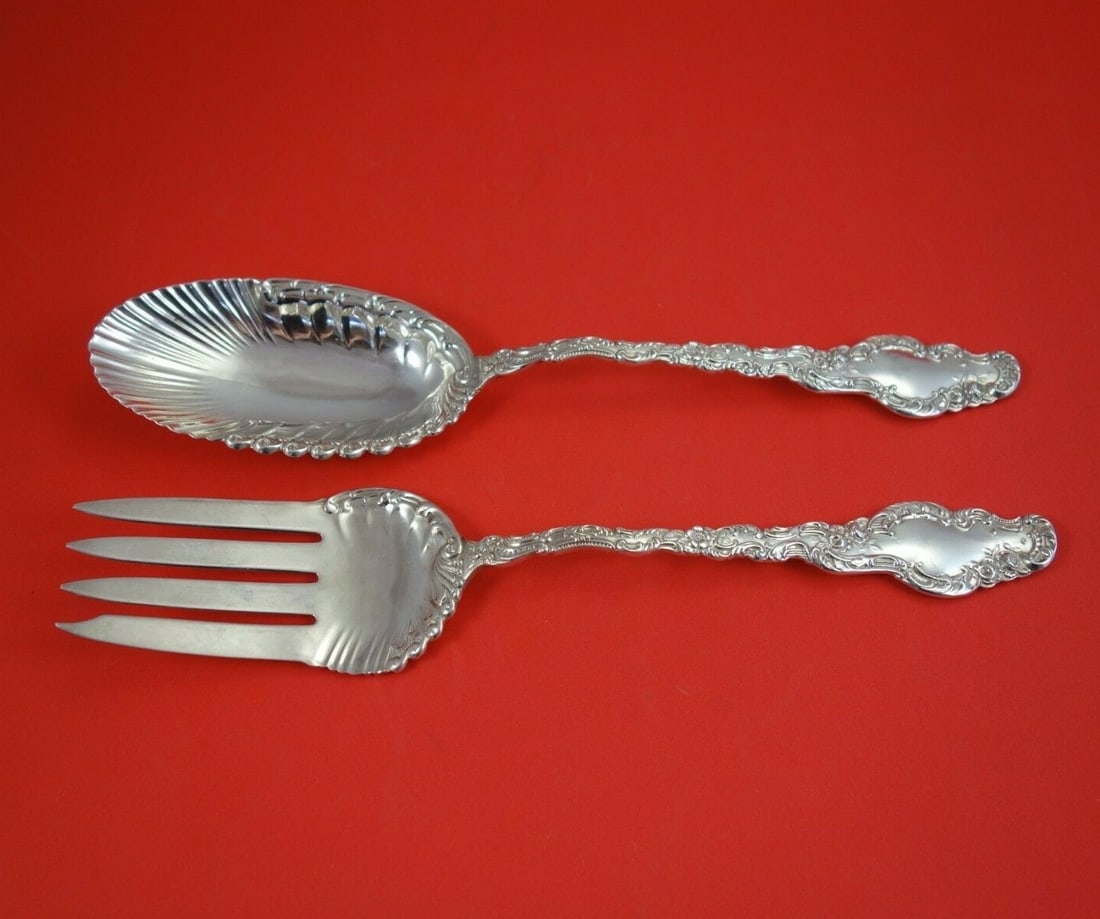 Durgin Watteau Sterling Silver Salad Serving Set 2pc 9 3/4" Antique: Durgin Watteau Sterling Silver Salad Serving Set 2pc 9 3/4" Antique This exquisite two-piece salad serving set is crafted from high-quality sterling silver and features the elegant Watteau pattern by