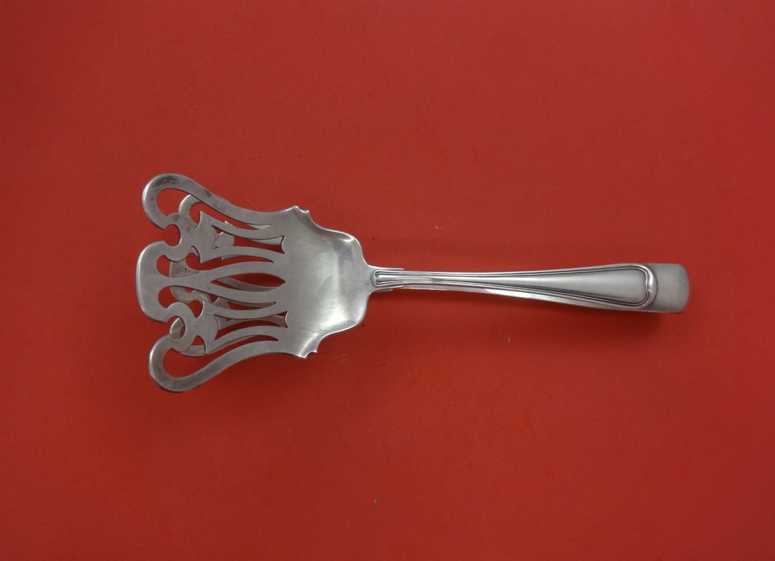 Gorham Old French Sterling Silver Asparagus Serving Tong 9 1/8 inch: Gorham Old French Sterling Silver Asparagus Serving Tong 9 1/8 inch Introducing the Old French by Gorham Sterling Silver Asparagus Serving Tong, measuring 9 1/8". This exquisite piece features a class