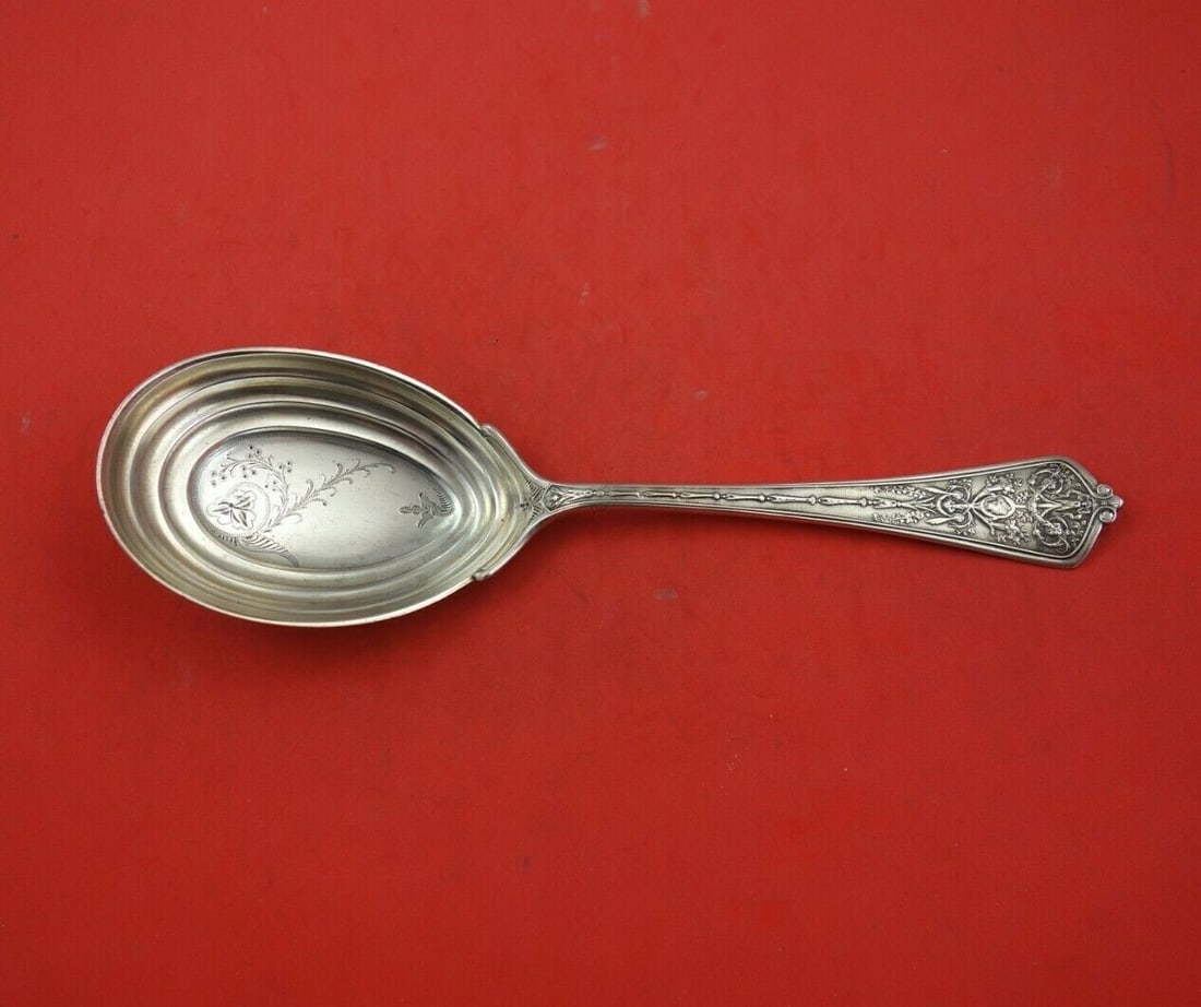 Gorham Lady Washington Sterling Silver 9 Inch Serving Spoon: Gorham Lady Washington Sterling Silver 9 Inch Serving Spoon This exquisite 9" serving spoon, crafted by Gorham in the elegant Lady Washington pattern, features a bright-cut design that enhances its st