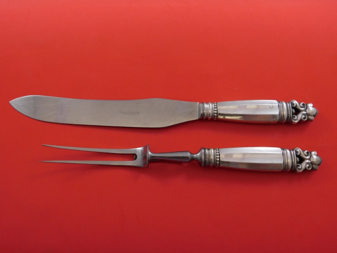 Georg Jensen Acorn Sterling Silver 2pc Roast Carving Set: Georg Jensen Acorn Sterling Silver 2pc Roast Carving Set Enhance your dining experience with this exquisite 2-piece roast carving set from Georg Jensen, featuring the elegant Acorn pattern. Crafted in