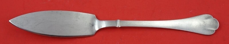 Richelieu Fish Knife by Puiforcat Sterling Silver 8 1/4": Richelieu Fish Knife by Puiforcat Sterling Silver 8 1/4" Introducing the Richelieu Fish Knife by Puiforcat, a stunning example of French craftsmanship in sterling silver. This exquisite flat handle fi