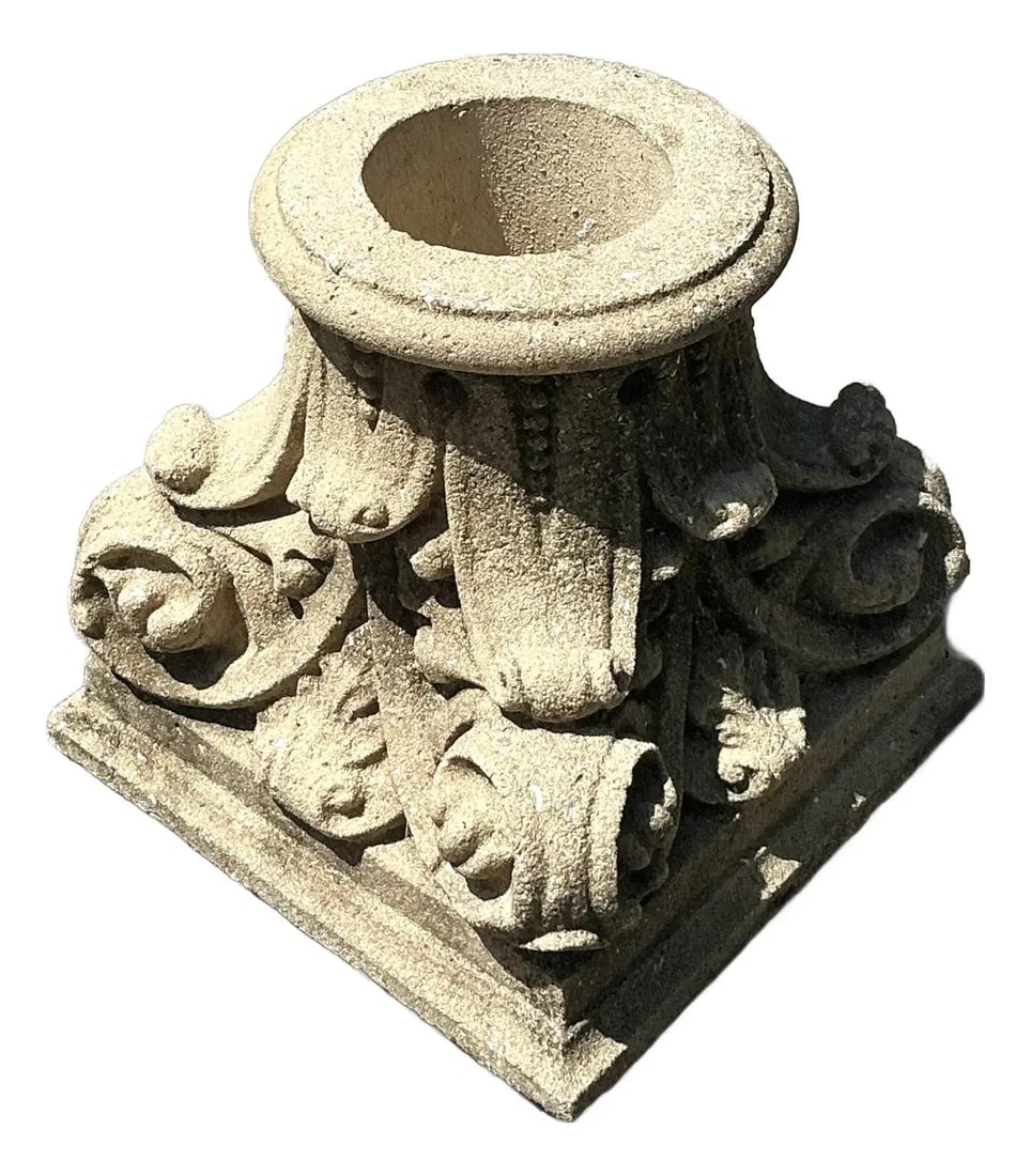 Vintage Regency Corinthian Column Pedestal in Oyster Gray Concrete: Vintage Regency Corinthian Column Pedestal in Oyster Gray Concrete Enhance your space with this stunning Vintage Regency Corinthian Column Pedestal, a striking architectural accent that embodies class