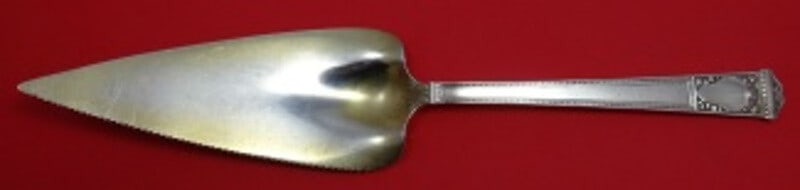 Tiffany & Co San Lorenzo Sterling Silver Pie Server 11 1/2" Serrated: Tiffany & Co San Lorenzo Sterling Silver Pie Server 11 1/2" Serrated Presenting the exquisite San Lorenzo Pie Server by Tiffany & Co., crafted from high-quality sterling silver. This elegant cake or p