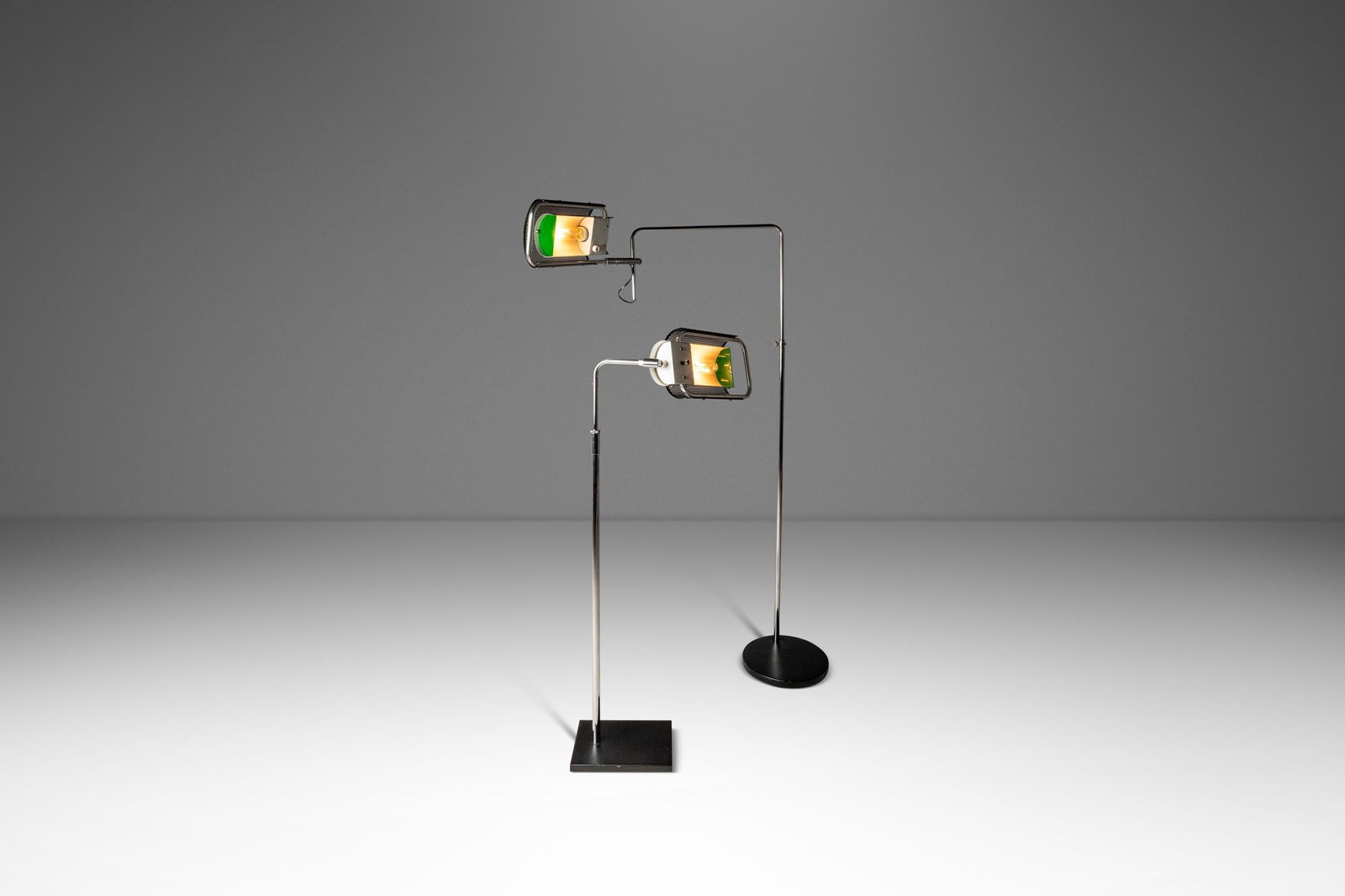 Set of Two OMI Eyeshade Floor Lamps with Swing Arm by George Nelson 1960s: Set of Two OMI Eyeshade Floor Lamps with Swing Arm by George Nelson 1960s This pair of Mid-Century Modern "Eyeshade" floor lamps was designed by George Nelson for Koch & Lowy in the United States duri