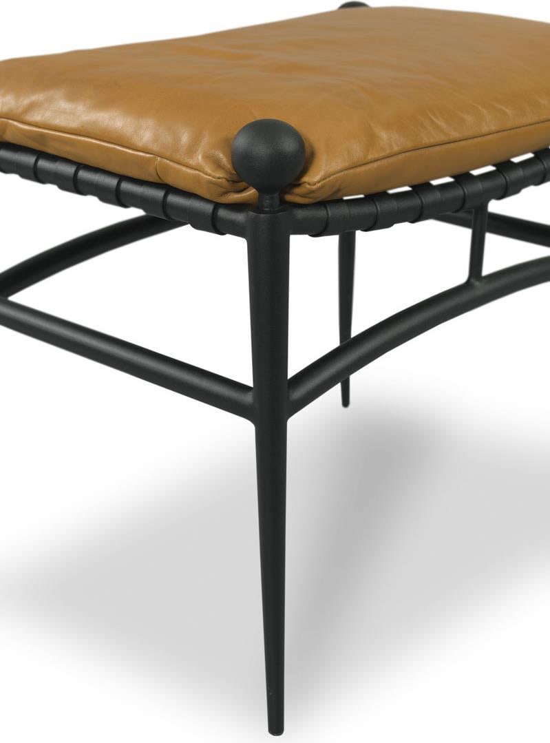 Woodbridge Rosetta Black & Monza Chestnut Bench 20H 24W 17D: Woodbridge Rosetta Black & Monza Chestnut Bench 20H 24W 17D This Antique Style Black & Monza Chestnut Bench is a beautifully crafted piece designed to complement both traditional and contemporary spac