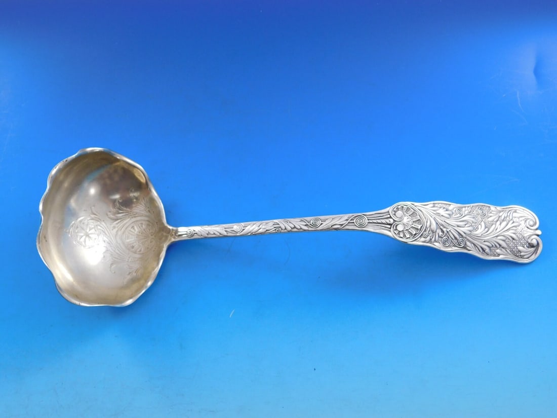 Gorham Saint Cloud Sterling Silver Goldwashed Oyster Ladle 11.5 inches: Gorham Saint Cloud Sterling Silver Goldwashed Oyster Ladle 11.5 inches This stunning Saint Cloud Oyster Ladle by Gorham is crafted from high-quality sterling silver and features an elegant gold-washed