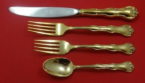 Gorham Rondo Vermeil Sterling Silver 4-Piece Place Setting: Gorham Rondo Vermeil Sterling Silver 4-Piece Place Setting Enhance your dining experience with this exquisite 4-piece place setting in the Rondo vermeil pattern by Gorham. This set features a modern d