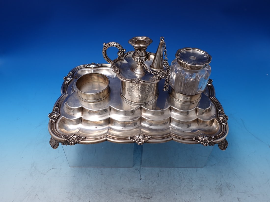 Joseph Argell 1829 Georgian Sterling Silver Inkwell with Tray UK: Joseph Argell 1829 Georgian Sterling Silver Inkwell with Tray UK This exquisite English Georgian inkwell is crafted from sterling silver and features a footed tray, along with a glass inkwell and a ca