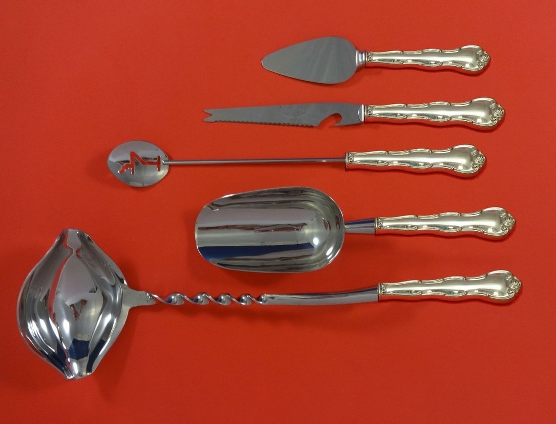 Gorham Rondo Sterling Silver 5pc Cocktail Serving Set Custom Made: Gorham Rondo Sterling Silver 5pc Cocktail Serving Set Custom Made Elevate your cocktail gatherings with this exquisite 5-piece Cocktail Party Bar Serving Set by Gorham, crafted from sterling silver. D