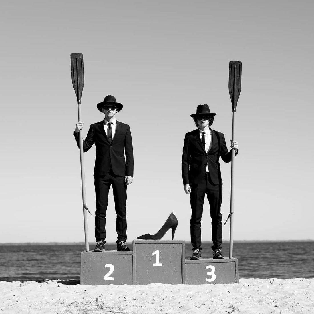 Olha Stepanian Predominant 24x24 in Signed Photo Edition 1 of 15 With COA: Olha Stepanian Predominant 24x24 in Signed Photo Edition 1 of 15 With COA "Predominant" is a contemporary photographic artwork by Olha Stepanian, created in 2025. This piece is part of a limited editi