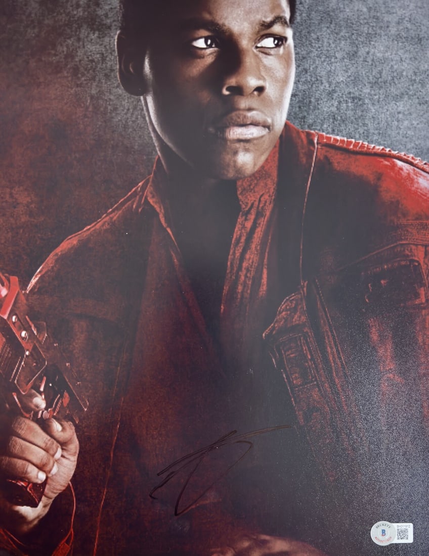11x14 Star Wars Photo Signed by John Boyega as Finn Beckett Authenticated: 11x14 Star Wars Photo Signed by John Boyega as Finn Beckett Authenticated This is an original 11x14-inch photograph signed by John Boyega, who portrayed Finn in Star Wars: The Force Awakens, The Last