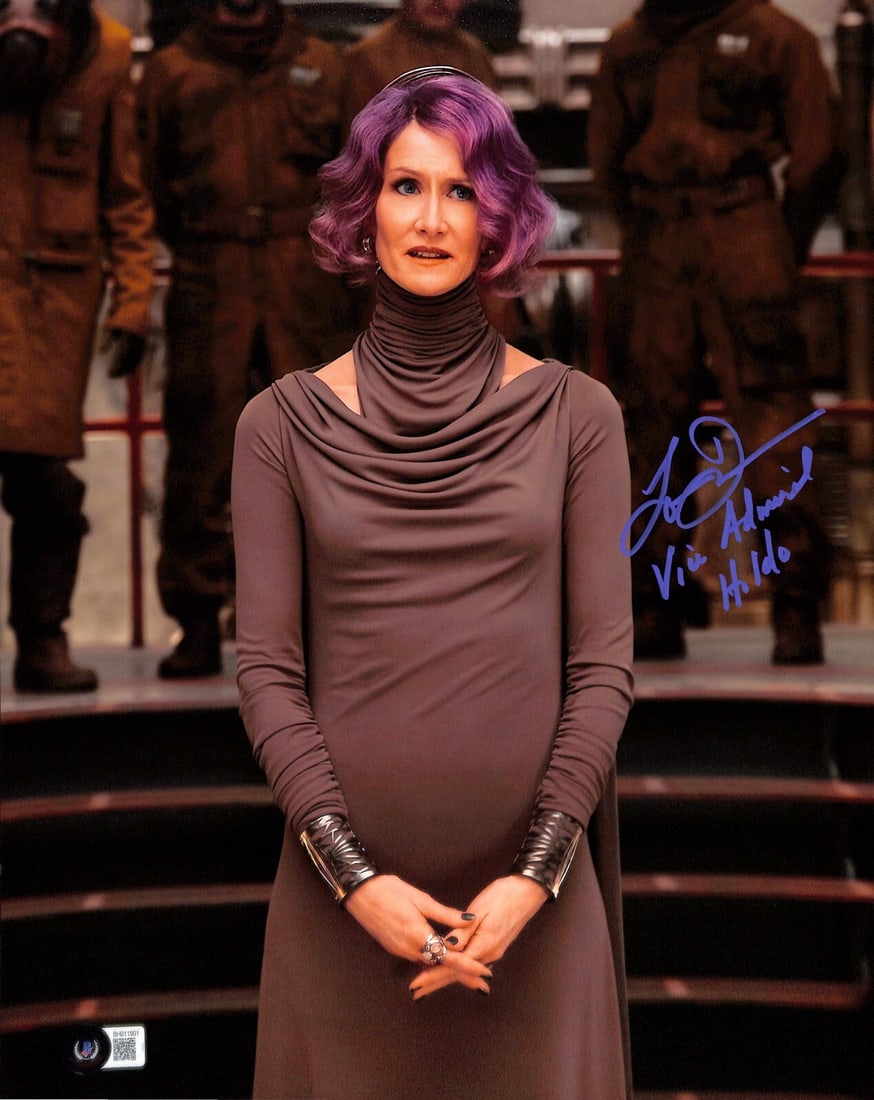 Laura Dern Autographed Star Wars 11x14 Photo Beckett Certified Vice Admiral Holdo: Laura Dern Autographed Star Wars 11x14 Photo Beckett Certified Vice Admiral Holdo This 11x14 photograph features Laura Dern as Vice Admiral Holdo from Star Wars: The Last Jedi. The photo is hand-signe