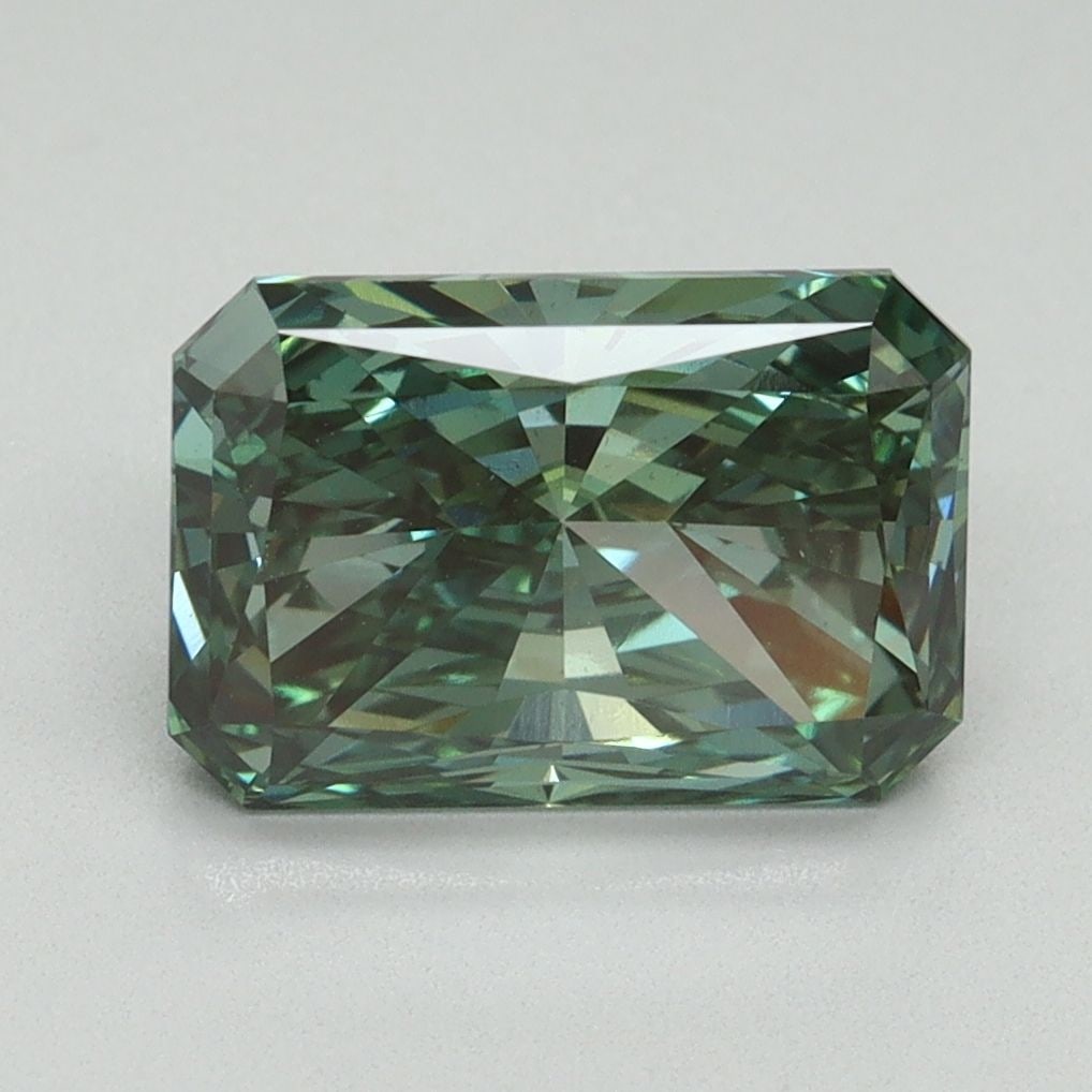 Loose Diamond - RADIANT 2.64ct Fancy Vivid Green VS1: Loose Diamond - RADIANT 2.64ct Fancy Vivid Green VS1 Source: This is a real non-mined Diamond that has been grown in a lab Shape: RADIANT Carats: 2.64 Color: Fancy Vivid Green Certification: IGI