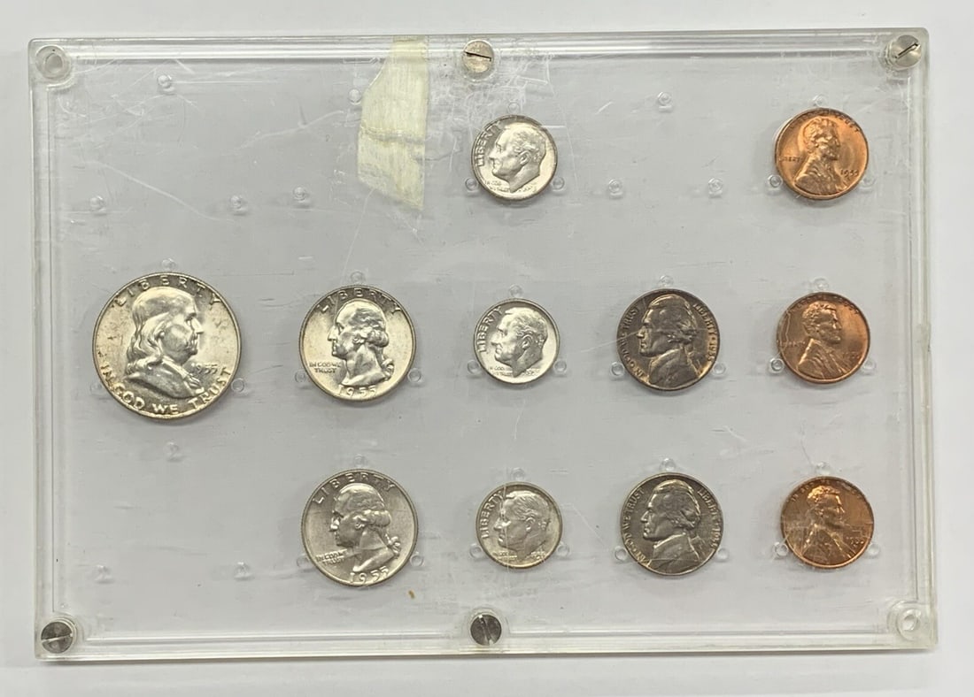 1955 United States 11-Coin Uncirculated Set in Seitz Holder: 1955 United States 11-Coin Uncirculated Set in Seitz Holder This 1955 Uncirculated Mint Set features 11 coins from the United States, all presented in a Seitz holder. The set is composed of silver coi