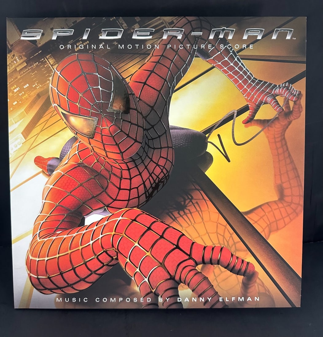 Spider-Man LaserDisc Cover with Tobey Maguire Autograph Beckett Authenticated (1 of 5)