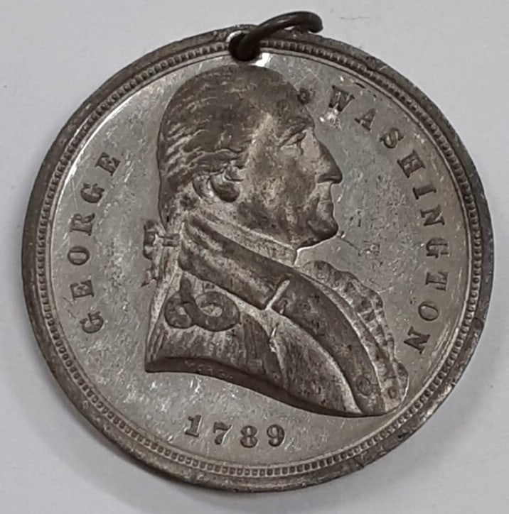 1889 George Washington Inauguration Centennial Commemorative Medal With Hanging Loop: 1889 George Washington Inauguration Centennial Commemorative Medal With Hanging Loop This vintage 1889 President George Washington medallion was issued to commemorate the centennial of his inauguratio