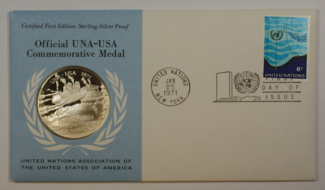 1971 Sea Bed Silver Proof Medal UNA-USA with FDI Stamp: 1971 Sea Bed Silver Proof Medal UNA-USA with FDI Stamp This is a 1971 UNA-USA commemorative silver proof medal featuring the Sea Bed theme, issued by Franklin Mint. The medal is composed of 0.925 fine