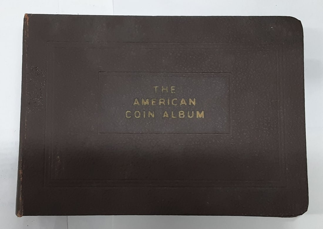 Meghrig Coin Album with 6 Pages for US Cents No 1450: Meghrig Coin Album with 6 Pages for US Cents No 1450 This is a Meghrig American Coin Album No.1450, designed for U.S. cents. It includes 6 blank pages and features a pre-owned condition. The binder