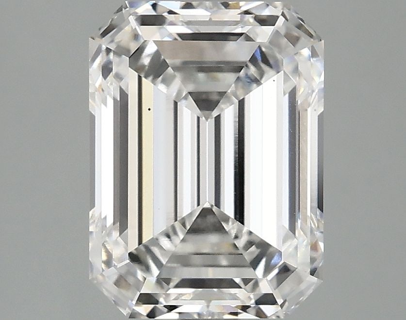 Loose Diamond - EMERALD 3.09ct E VS2: Loose Diamond - EMERALD 3.09ct E VS2 Source: This is a real non-mined Diamond that has been grown in a lab Shape: EMERALD Carats: 3.09 Color: E Clarity: VS2 Certification: IGI Video: