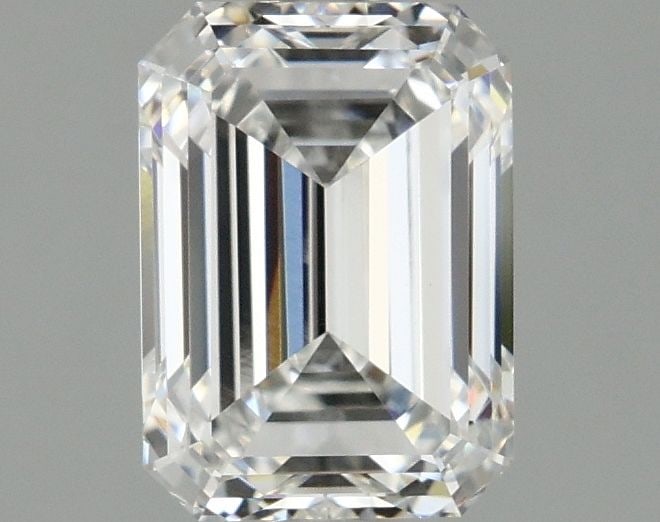 Loose Diamond - EMERALD 1.59ct E VS1: Loose Diamond - EMERALD 1.59ct E VS1 Source: This is a real non-mined Diamond that has been grown in a lab Shape: EMERALD Carats: 1.59 Color: E Clarity: VS1 Certification: IGI Video: