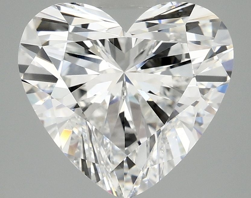 Loose Diamond - HEART 3.7ct E VS1: Loose Diamond - HEART 3.7ct E VS1 Source: This is a real non-mined Diamond that has been grown in a lab Shape: HEART Carats: 3.7 Color: E Clarity: VS1 Certification: IGI Video: Video Link Additional