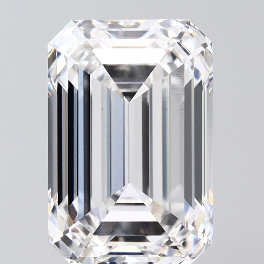 Loose Diamond - EMERALD 2.87ct D VS1: Loose Diamond - EMERALD 2.87ct D VS1 Source: This is a real non-mined Diamond that has been grown in a lab Shape: EMERALD Carats: 2.87 Color: D Clarity: VS1 Certification: IGI Video: