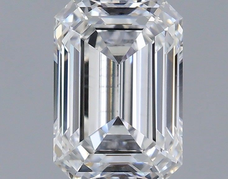 Loose Diamond - EMERALD 1.0ct E VS2: Loose Diamond - EMERALD 1.0ct E VS2 Source: This is a real non-mined Diamond that has been grown in a lab Shape: EMERALD Carats: 1.0 Color: E Clarity: VS2 Certification: IGI Video: