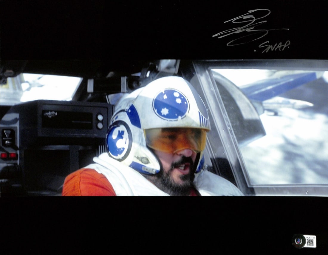 11x14 Star Wars Photo Signed by Greg Grunberg as Snap Wexley Beckett Authenticated: 11x14 Star Wars Photo Signed by Greg Grunberg as Snap Wexley Beckett Authenticated This autographed 11x14 photograph features Greg Grunberg, who portrayed "Snap Wexley" in Star Wars: The Force Awakens