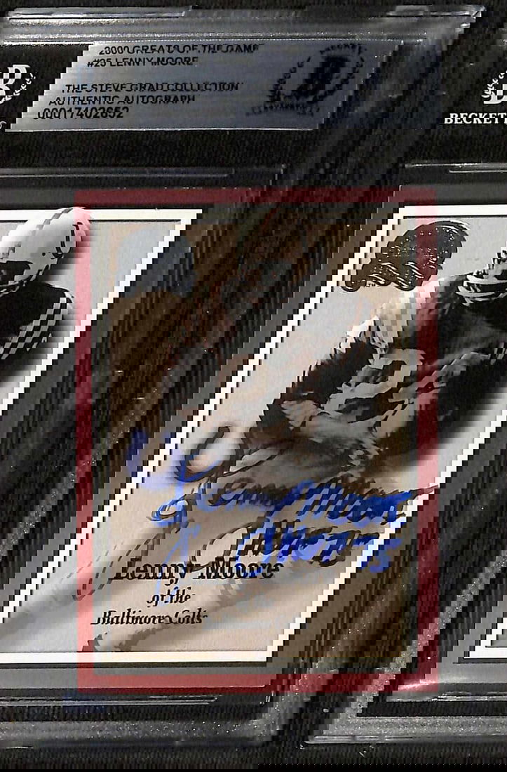 Autographed 2000 Greats of the Game #25 Lenny Moore Football Card Beckett Authenticated: Autographed 2000 Greats of the Game #25 Lenny Moore Football Card Beckett Authenticated This is an original 2000 Greats of the Game #25 sports trading card, featuring Lenny Moore of the Baltimore Colt