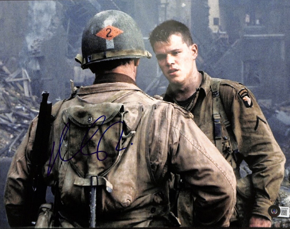 Matt Damon Signed 11x14 Saving Private Ryan Photo Beckett Certified: Matt Damon Signed 11x14 Saving Private Ryan Photo Beckett Certified This 11x14 photograph features Matt Damon, who famously portrayed "Private Ryan" in the acclaimed film "Saving Private Ryan." The im