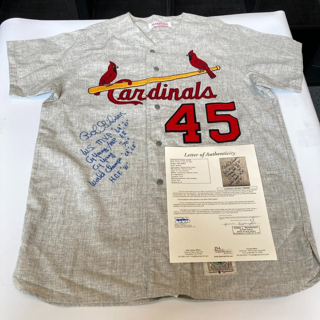 Bob Gibson Signed St. Louis Cardinals Inscribed Jersey JSA Authenticated: Bob Gibson Signed St. Louis Cardinals Inscribed Jersey JSA Authenticated This is a pre-owned St. Louis Cardinals jersey, signed by the legendary Bob Gibson. The jersey features heavy inscriptions, sho