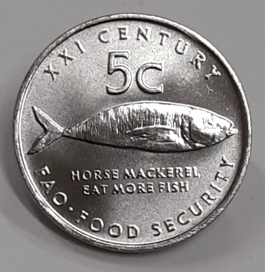 Roll of 30 Uncirculated 2000 Namibia 5 Cent Stainless Steel Coins KM16: Roll of 30 Uncirculated 2000 Namibia 5 Cent Stainless Steel Coins KM16 This is a roll containing 30 uncirculated 5 Cents coins from Namibia, dated 2000. Each coin is composed of stainless steel and fe