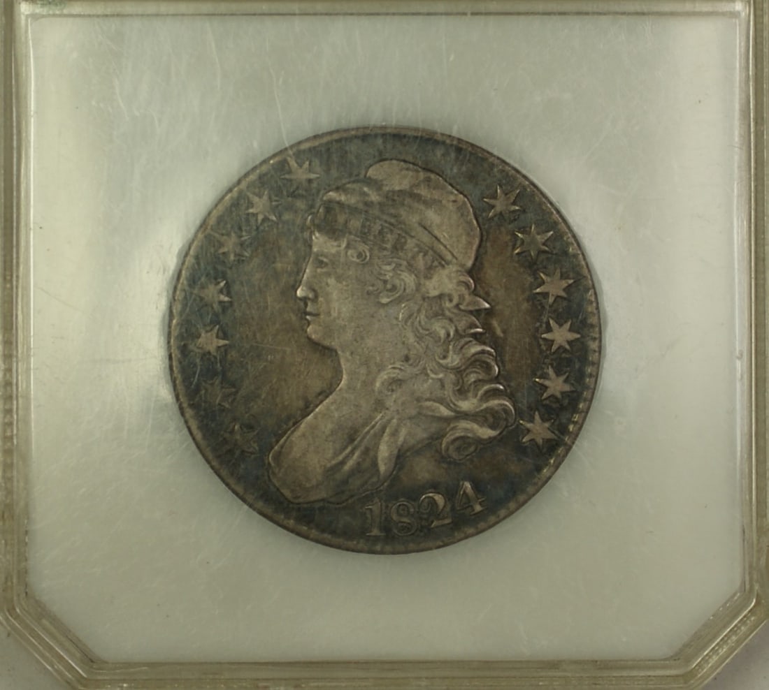 1824 Silver Capped Bust Half Dollar 50C Very Fine to Extra Fine: 1824 Silver Capped Bust Half Dollar 50C Very Fine to Extra Fine This 1824 Capped Bust Silver Half Dollar is a circulated coin from the United States, featuring the classic Capped Bust design. Struck a