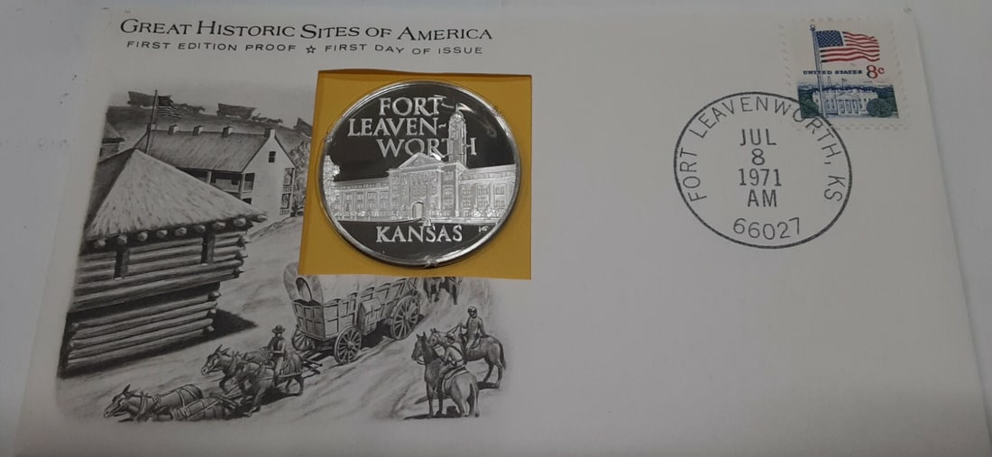 Franklin Mint 1971 Fort Leavenworth Silver Proof Medal with First Day Cover: Franklin Mint 1971 Fort Leavenworth Silver Proof Medal with First Day Cover This 1971 Fort Leavenworth, Kansas Great Historic Sites medal by Franklin Mint features a limited edition proof sterling sil