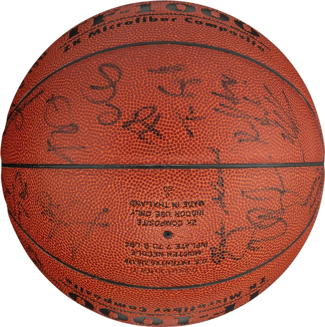 1999 Team USA Basketball Signed by Tim Duncan Kevin Garnett PSA DNA: 1999 Team USA Basketball Signed by Tim Duncan Kevin Garnett PSA DNA This limited edition basketball commemorates the 1999 USA Basketball Tournament of the Americas, where Team USA achieved a perfect 1