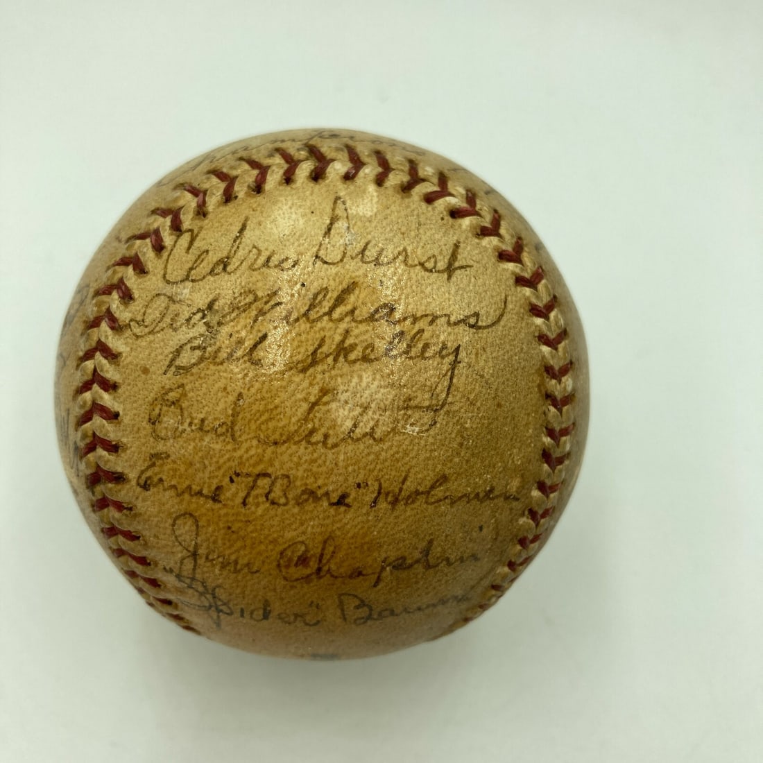 Rare 1937 San Diego Padres Team Signed Baseball with Ted Williams JSA COA: Rare 1937 San Diego Padres Team Signed Baseball with Ted Williams JSA COA This extraordinary baseball is a true collector's item, featuring signatures from the 1937 San Diego Padres, including a rare