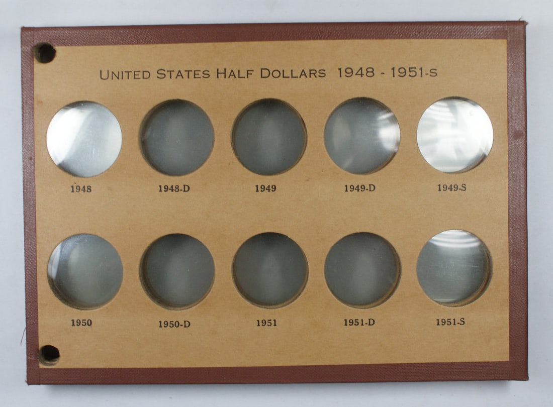 Set of 4 Wayte Raymond Album Pages for Franklin Half Dollars 1948-1963: Set of 4 Wayte Raymond Album Pages for Franklin Half Dollars 1948-1963 This listing features a set of four empty vintage National Coin Album pages by Wayte Raymond Inc., specifically designed for Fran